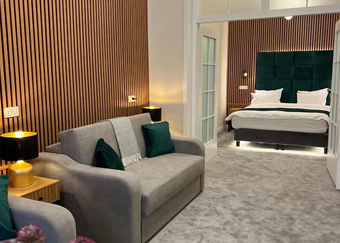 Hotel Downtown Boekarest