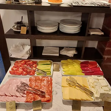 Готель Downtown 3*