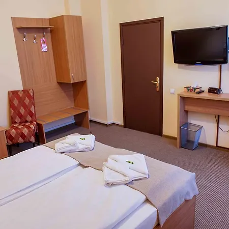 Downtown Готель Бухарест