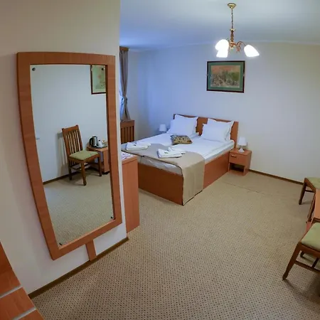 Готель Downtown 3*