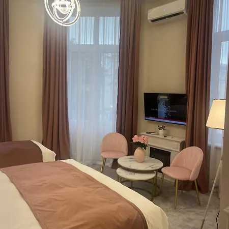 Downtown 4*